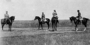 Defilada całości Legionów Polskich przed generałem Friedrichem von Bernhardim w Czeremosznie na Wołyniu 15.07. 1916 r.