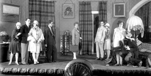 Przedstawienie "Fura słomy" Zygmunta Kaweckiego na scenia Teatru im. Juliusza Słowackiego w Krakowie w październiku 1927 roku.