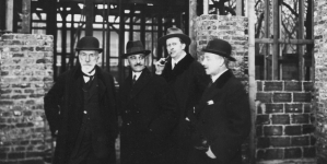 Międzynarodowa Wystawa Sztuki Dekoracyjnej i Przemysłu Współczesnego w Paryżu w 1925 roku.