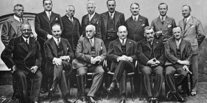 Komisja rzeczoznawców finansowych dla rozpatrywania problemów finansowych i polityczno-walutowych związanych z projektem Konfederacji Naddunajskiej w Monachium w maju 1932 roku.