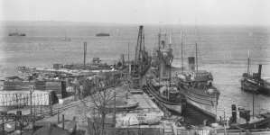 <%# $this->DataItem->marArticleFrom->title %