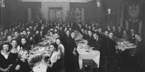 Gwiazdka w Państwowej Szkole Sztuk Zdobniczych i Przemysłu Artystycznego w Poznaniu w grudniu 1934 roku.