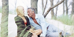 <%# $this->DataItem->marArticleFrom->title %