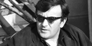 Aleksander Ścibor-Rylski jako scenarzysta filmu Waldemara Podgórskiego "Południk zero" z 1970 roku.