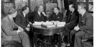 Wizyta kapitana MS "Batory" Eustazego Borkowskiego w redakcji IKC w Krakowie w styczni 1936 roku.