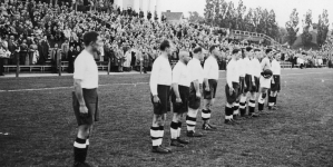 Mecz piłki nożnej Dania - Polska w Kopenhadze w 1932 r.