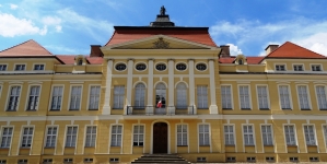 Pałac w Rogalinie wybudowany przez Kazimierza Raczyńskiego.
