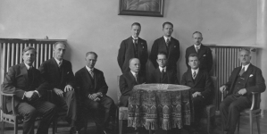 Uroczystość wręczenia odznaczeń członkom polskiej ekspedycji polarnej na Wyspę Niedźwiedzią 3.09.1933 r.