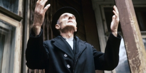 <%# $this->DataItem->marArticleFrom->title %