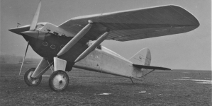 Samolot PZL P.1 zbudowany według planów inż. Zygmunta Puławskiego na lotnisku we wrześniu 1930 r. .