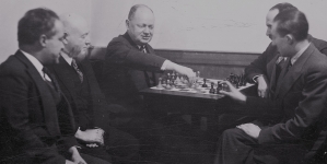 Spotkanie Rudolfa Spielmanna z szachistami w Warszawie w lutym 1935 r.
