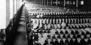 Zjednoczone zakłady Włókiennicze K. Scheibler i L. Grohman w Łodzi - sala przędzalni.