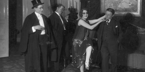 Farsa „Najszczęśliwszy z ludzi” Stefana Kiedrzyńskiego w Teatrze Letnim w Warszawie w 1925 roku.