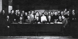 <%# $this->DataItem->marArticleFrom->title %