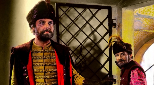  Leonard Pietraszak i Ryszard Pietruski w serialu Andrzeja Konica "Czarne chmury" w 1973 roku.  