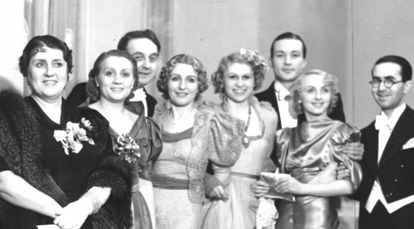  Zabawa karnawałowa zorganizowana przez Polski Biały Krzyż w Warszawie 16.01.1937 r.  