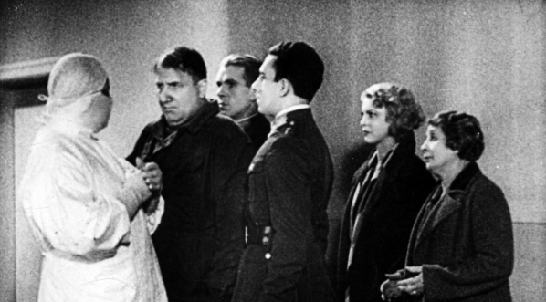  Scena z filmu Edwarda Puchalskiego i Józefa Lejtesa "Pod Twoją obronę" z 1933 r.  