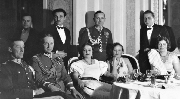  Bal Ligi Morskiej i Kolonialnej w Hotelu Europejskim w Warszawie 4.02.1933 r.  