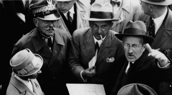  Komisja artystyczno-techniczna Ligi Morskiej i Rzecznej we wrześniu 1930 r.  