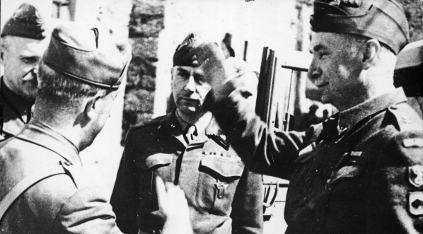  Wizyta Naczelnego Wodza gen. Kazimierza Sosnkowskiego na froncie włoskim w kwietniu 1944 r.  