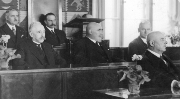  Uroczyste posiedzenie Rady Miejskiej m.Krakowa z okazji 25 rocznicy śmierci Stanisława Wyspiańskiego w listopadzie 1932 r.  