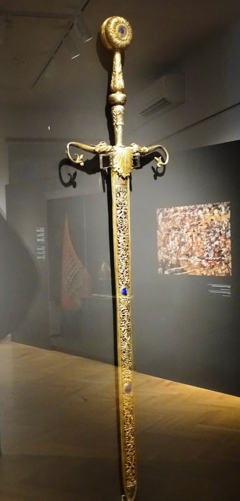  Miecz honorowy Władysława II Jagiellończyka, króla Czech i Węgier.  