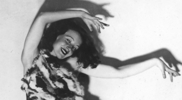  Ziuta Buczyńska w tańcu "Księga dżungli" w 1937 r.  