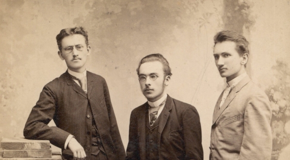  Kazimierz Kelles-Krauz z kolegami w 1891 roku.  