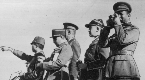  Wizyta zagranicznych obserwatorów wojskowych na froncie północnym w trakcie wojny chińsko-japońskiej w 1937 r.  