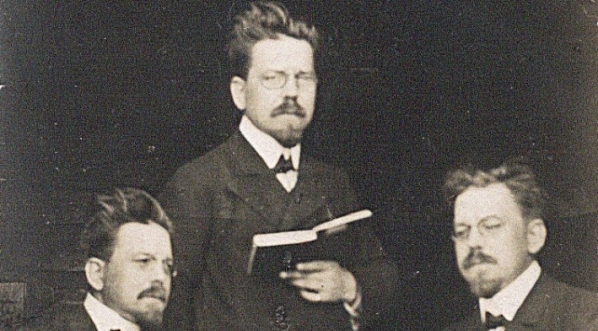  Portret potrójny Władysława Reymonta.  