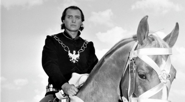  Emil Karewicz w roli króla Władysława II Jagiełły w filmie "Krzyżacy" z 1960 r.  