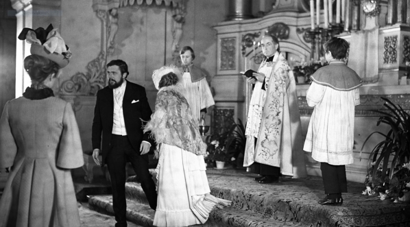  Na planie filmu "Noce i dnie" z 1975 roku.  