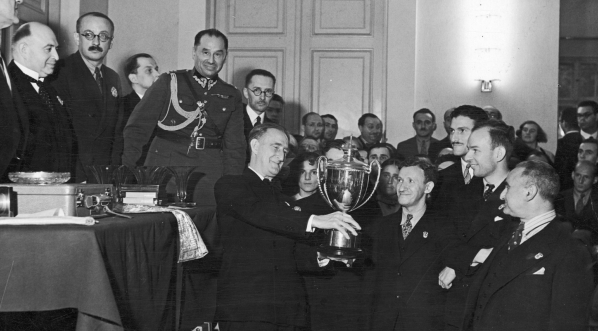  Olimpiada szachowa o Puchar Hamilton-Russell w Warszawie w sierpniu 1935 r.  
