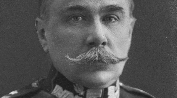  Aleksander Pik, generał brygady, prezes Najwyższego Sądu Wojskowego.  