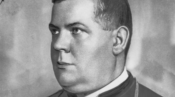  Edmund Majkowski - ksiądz kanonik, kawaler maltański, odznaczony Orderem Orła Białego.  