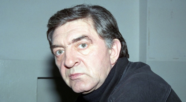  Jerzy Trela na planie serialu "Ekstradycja 2" z 1996 r.  