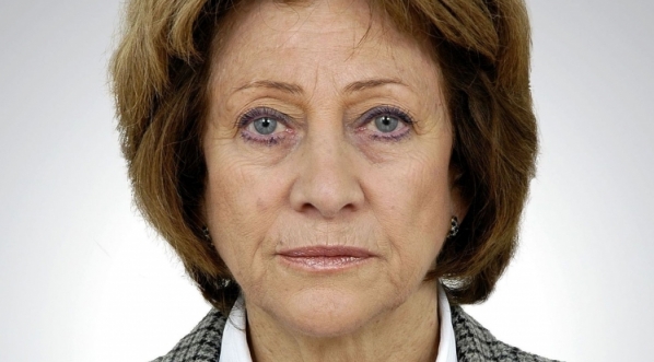  Barbara Borys Damięcka.  