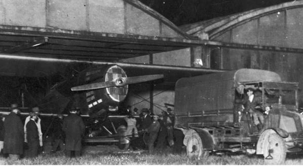  Drugi lot transatlantycki majorów Kazimierza Kubali i Ludwika Idzikowskiego nad Atlantykiem w lipcu 1927 r.  