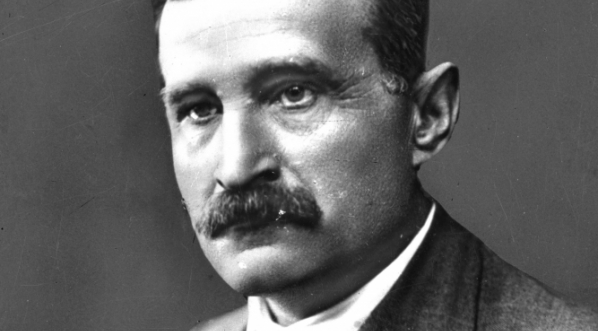  Adam Siedlecki-Grzymała.  