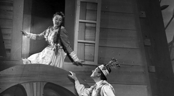  Sztuka "Krakowiacy i górale" w Teatrze Narodowym w Warszawie w kwietniu 1950 r.  