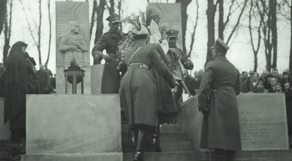 Uroczystości żałobne w pierwszą rocznicę śmierci gen. Oswalda Franka 8.01.1935 r.  
