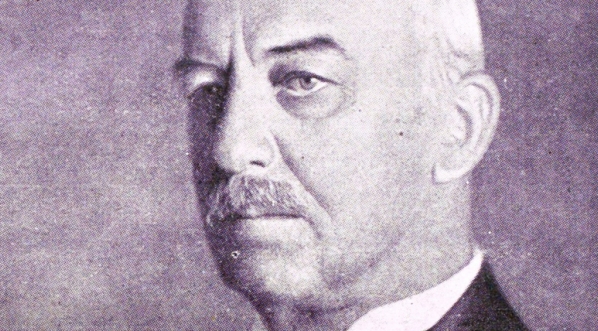  "Gabrjel Narutowicz pierwszy prezydent Rzeczypospolitej Polskiej".  