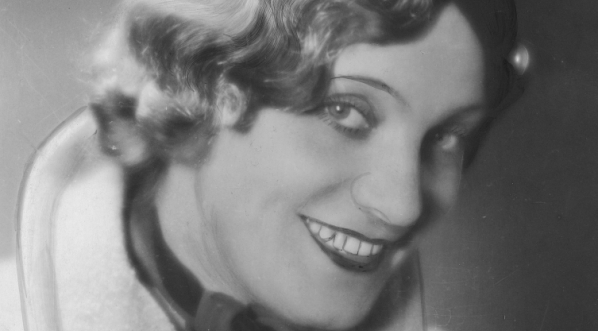  Stanisława Nowicka, aktorka, piosenkarka.  