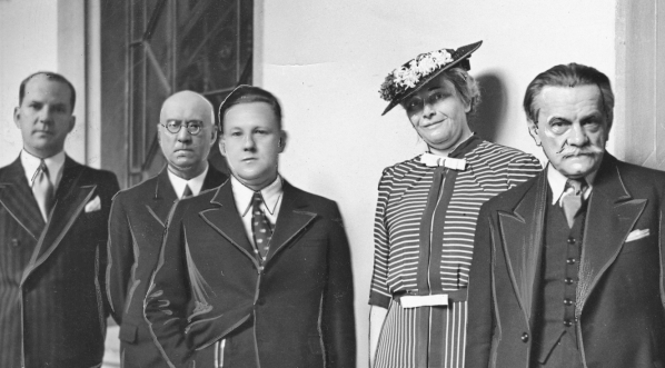  Uczestnicy wieczoru literackiego podczas Dni Krakowa w czerwcu 1939 roku.  