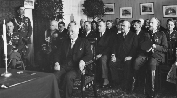  Poświęcenie siedziby Ligi Obrony Powietrznej i Przeciwgazowej w Warszawie 4.03.1932 r.  