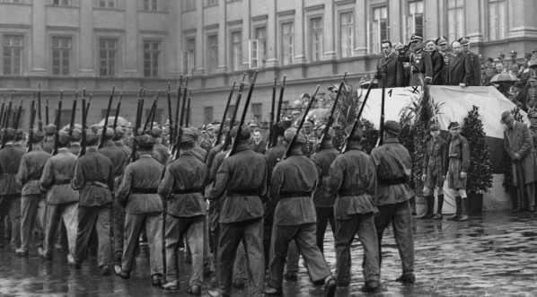  Święto Wychowania Fizycznego i Przysposobienia Wojskowego w Warszawie w maju 1930 r.  