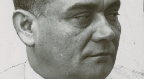  Stefan Jaracz - aktor, reżyser, dyrektor Teatru "Ateneum".  