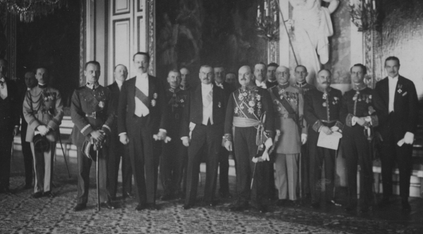  Złożenie listów uwierzytelniających prezydentowi RP Stanisławowi Wojciechowskiemu przez ambasadora Francji w Polsce Hectora Andre de Panafieu, Warszawa 06.12.1924 r.  