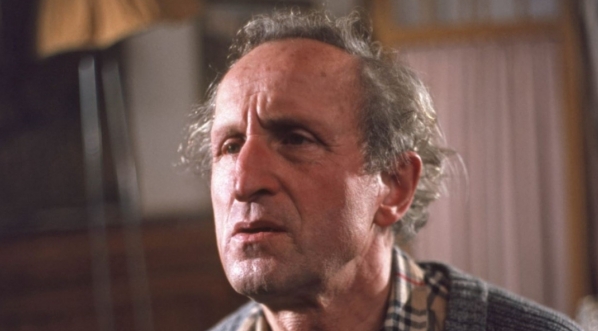  Franciszek Pieczka w filmie "Chrześniak" z 1985 r.  