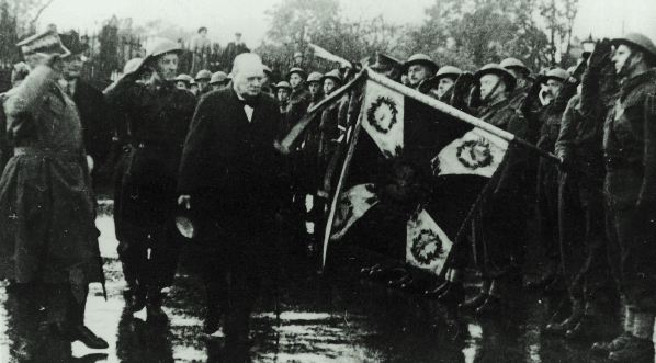  Wizyta premiera Winstona Churchilla w 1 Dywizji Pancernej w 1943 r.  